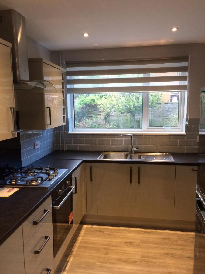Beautiful En-Suite Bedroom Ipswich Exterior photo